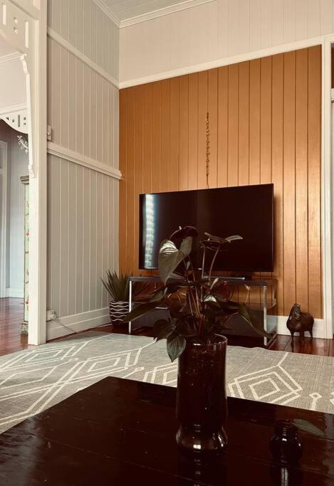 Forest Sanctuary 3 Bed New Farm * Brisbane